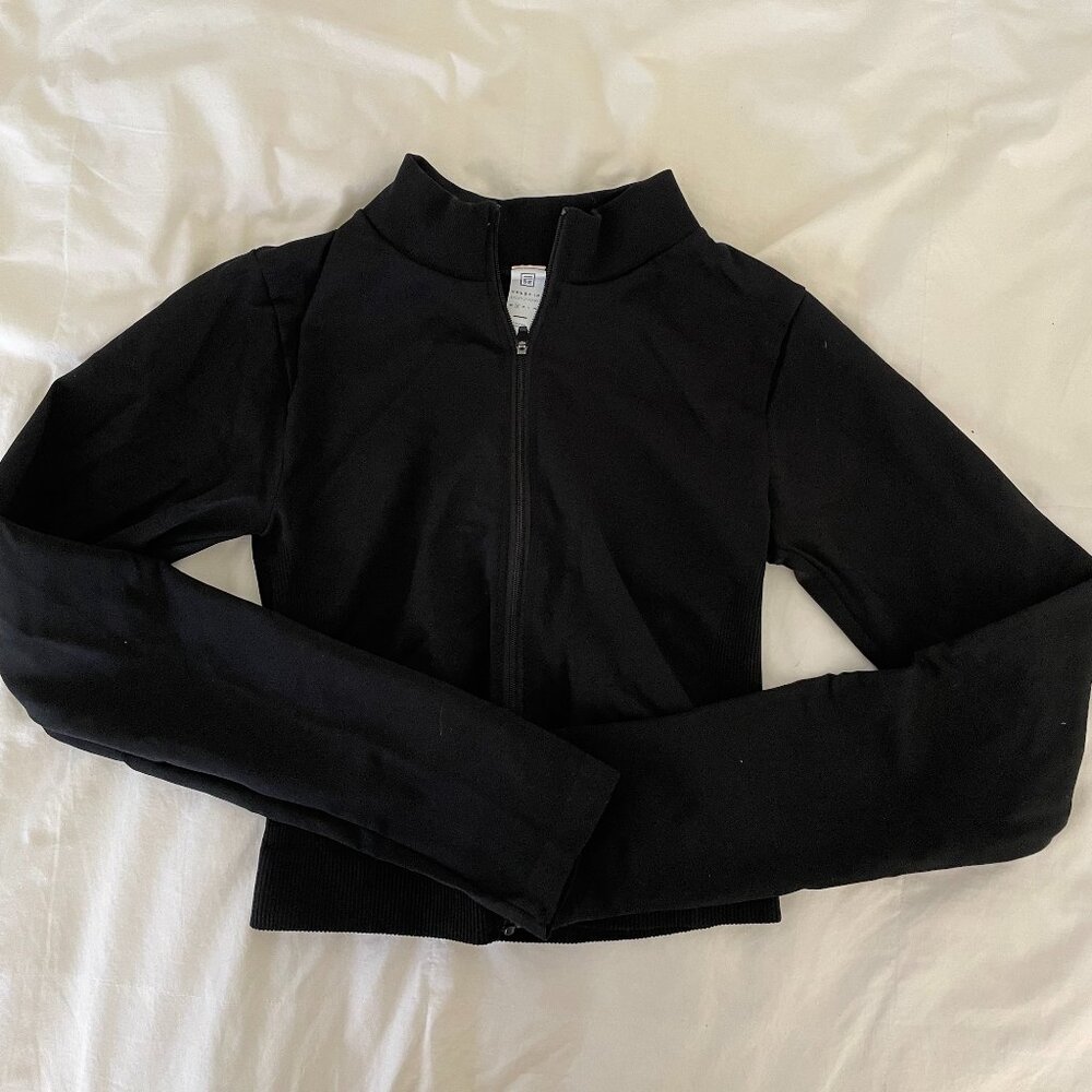 House iD Longsleeve Black Zip Size Small